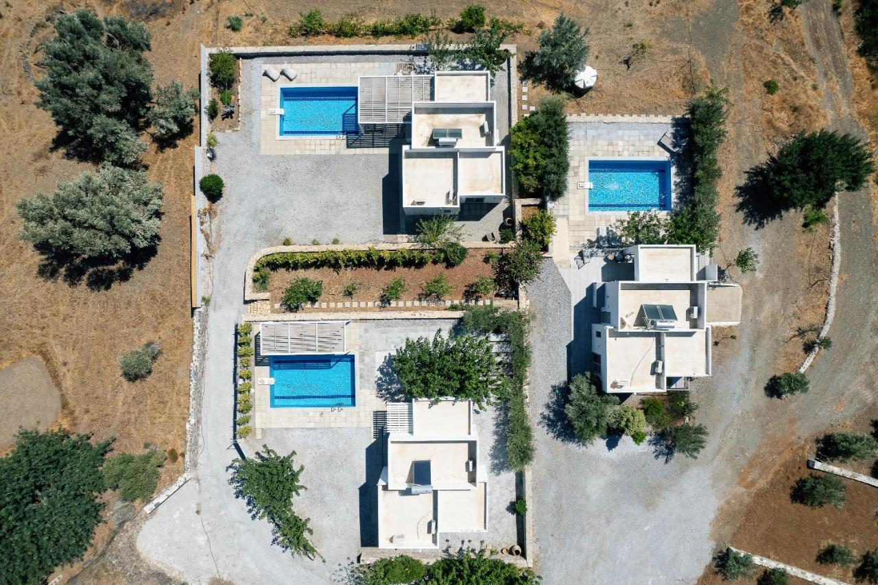 Evgoro Luxury Suites อาเยียกาลินี ภายนอก รูปภาพ